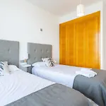 Luxury Lazaro Con Piscina Climatizada *