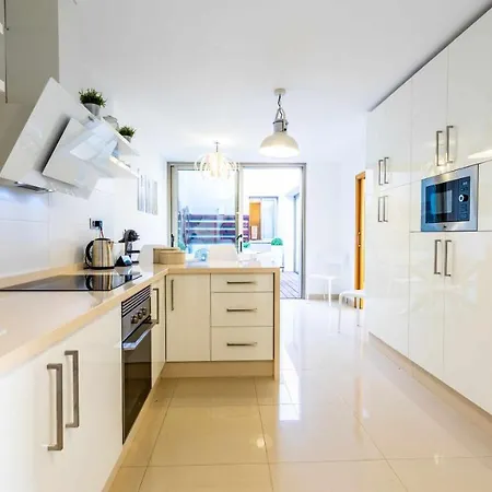 Villa Luxury Lazaro Con Piscina Climatizada Santa Úrsula