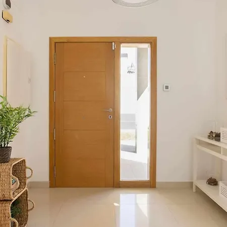 Villa Luxury Lazaro Con Piscina Climatizada