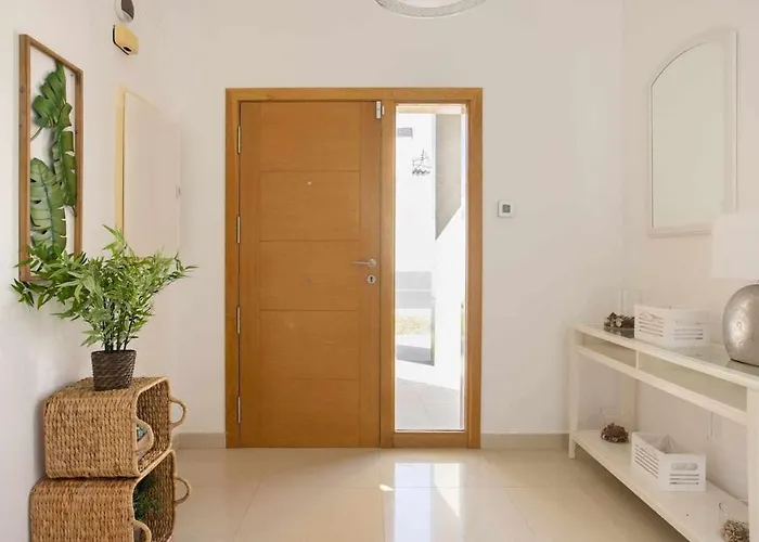 Villa Luxury Lazaro Con Piscina Climatizada