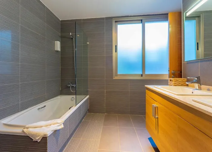 Luxury Lazaro Con Piscina Climatizada Santa Úrsula